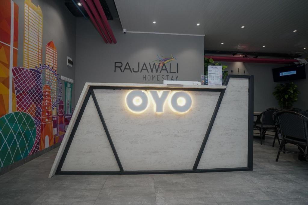 Oyo 568 Rajawali Homestay Palembang Kültér fotó